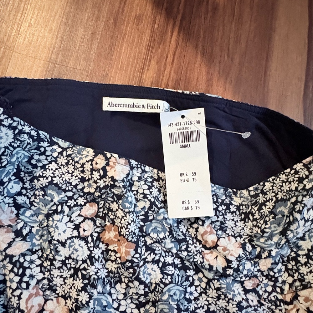 Abercrombie & Fitch Navy Floral Skirt